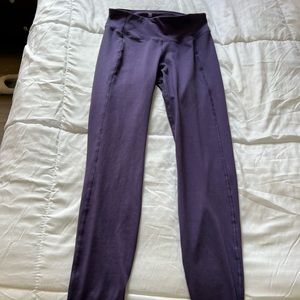 All in motion (target) mid rise leggings, size small, purple color